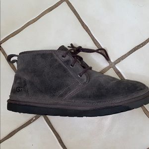 Grey men’s uggs